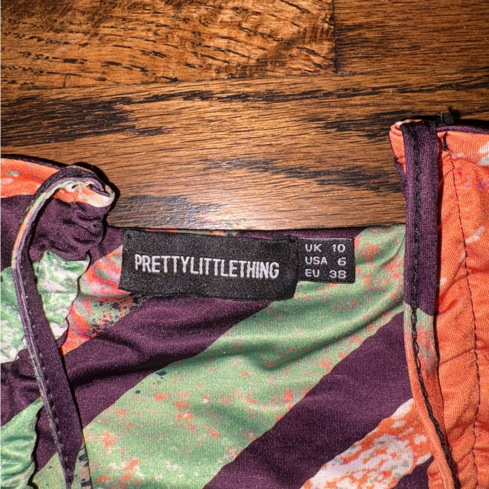 PrettyLittleThing Orange and Green Patterned Top - Picture 2 of 4